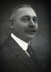 Oscar W. Molkau